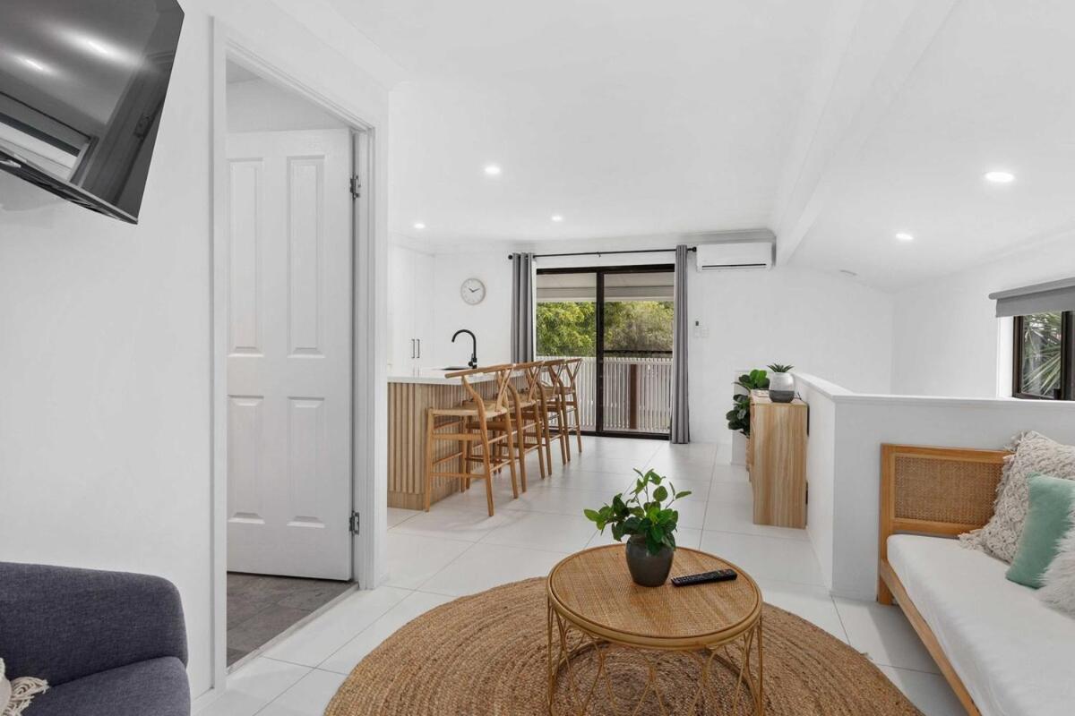 Stunning 2 Bedroom Gold Coast